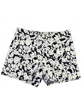 Margaret M Navy & White Floral Slimming Shorts Medium NWOT